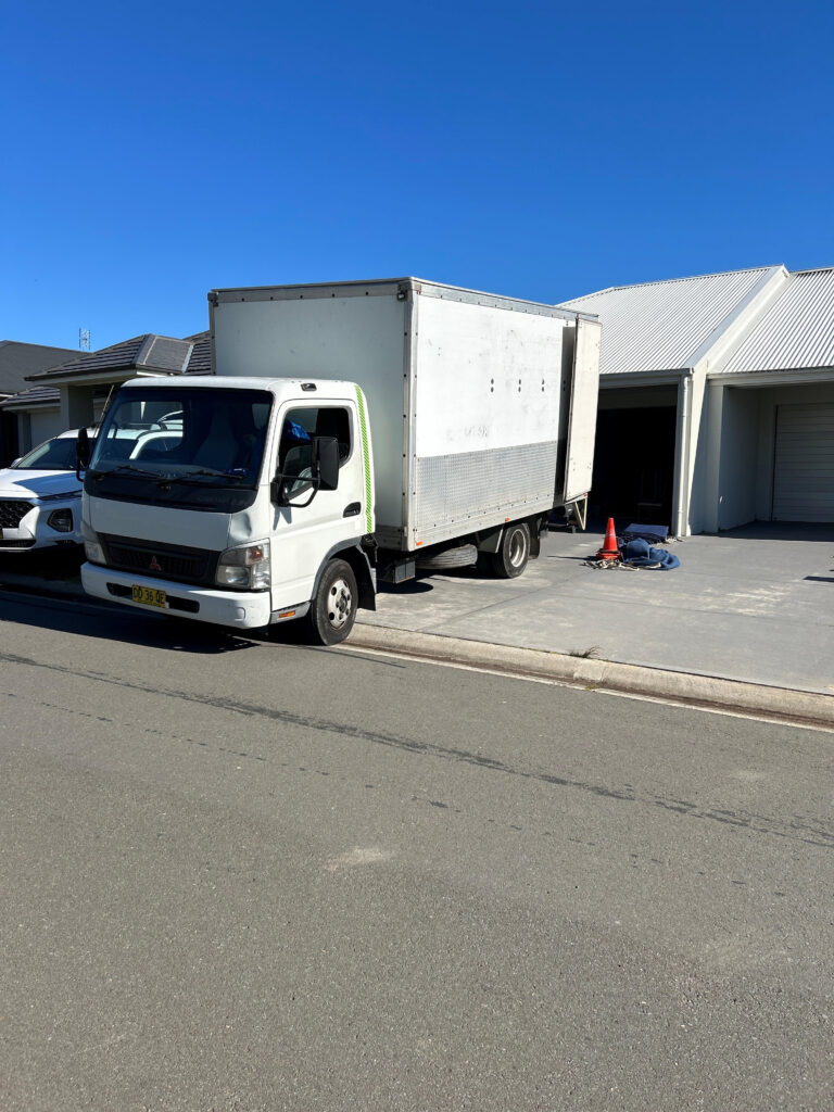 Small truck, 20 cm3 job from Woy Woy